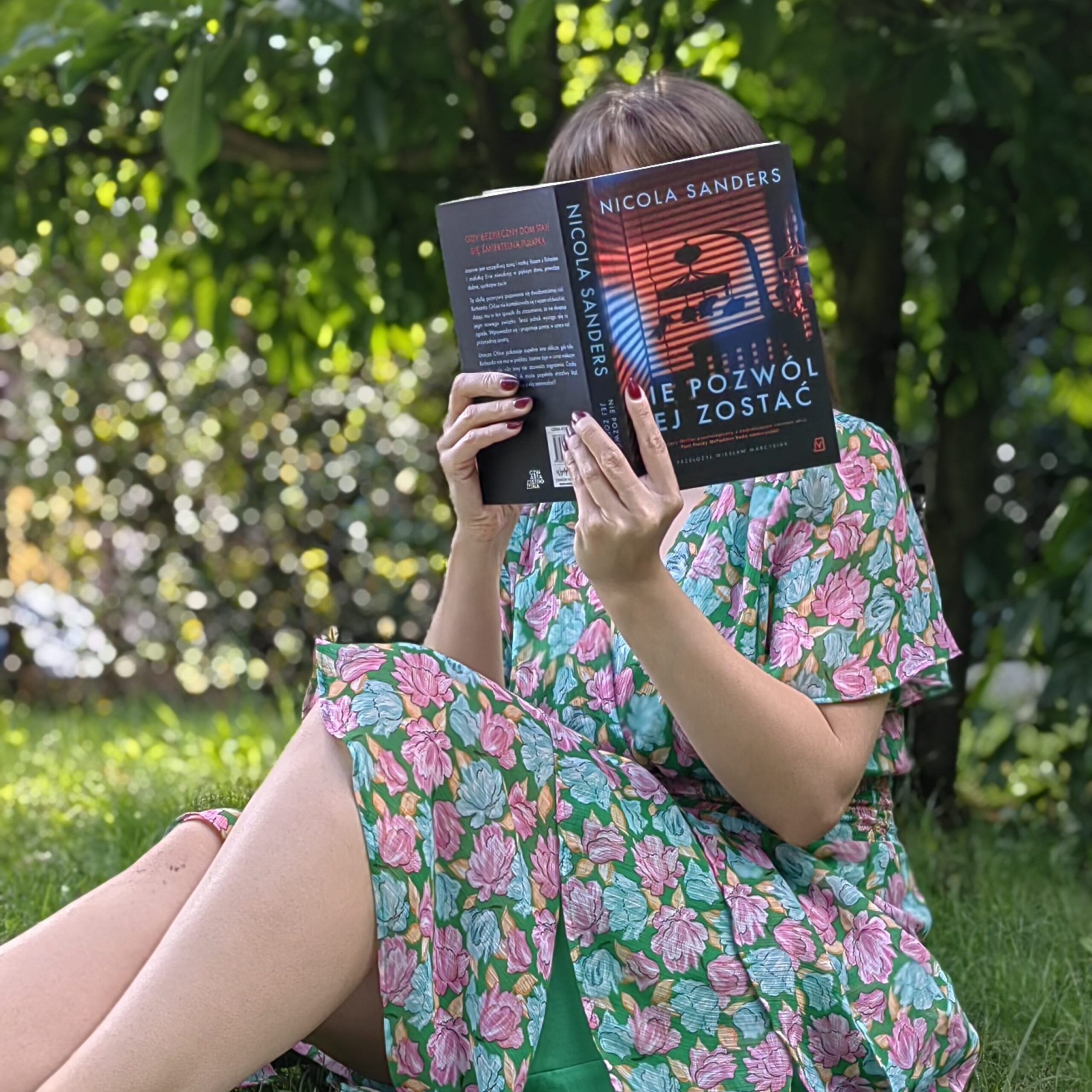 Recenzja: Nie pozwól jej zostać - Nicola Sanders