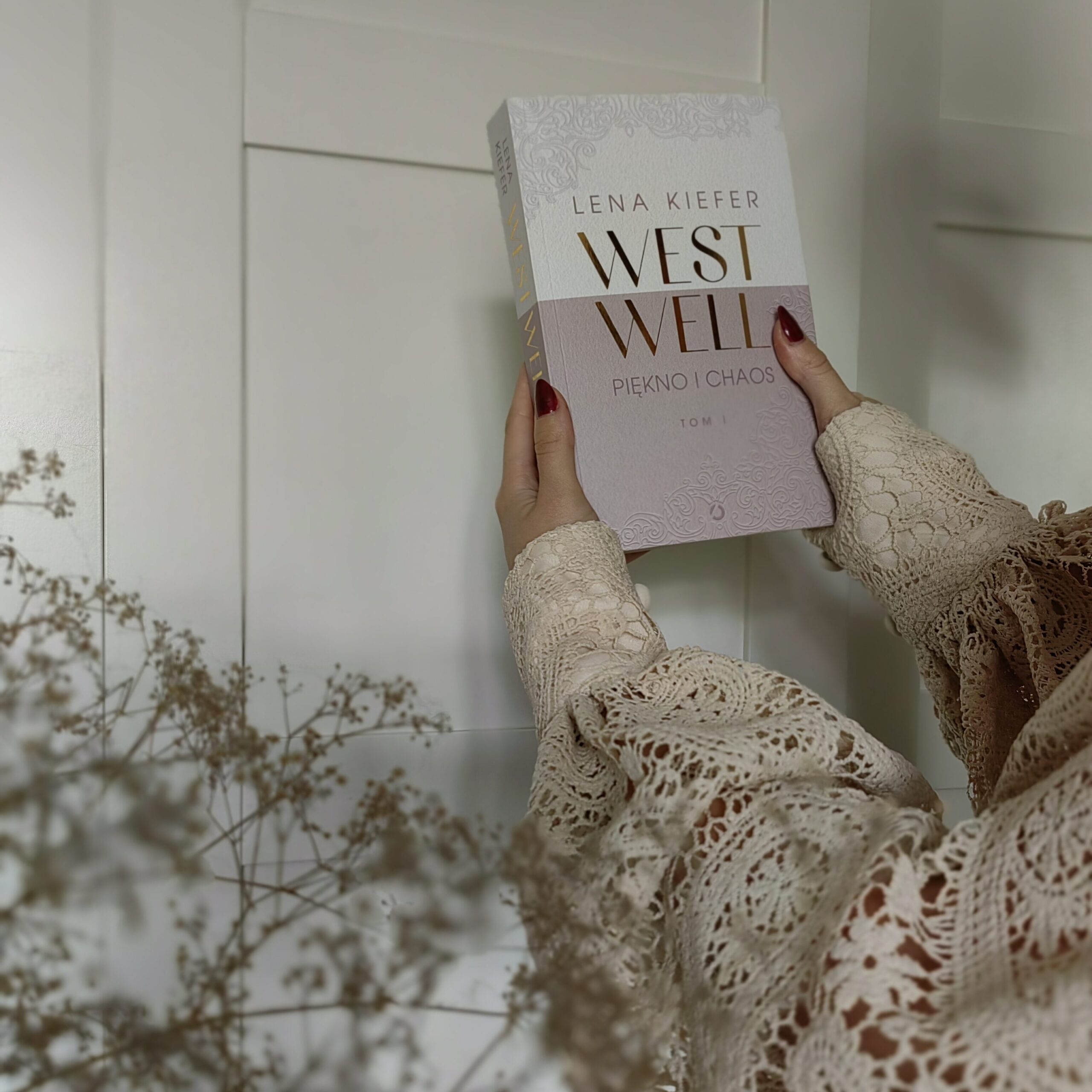 Recenzja: Westwell. Piękno i chaos - Lena Kiefer