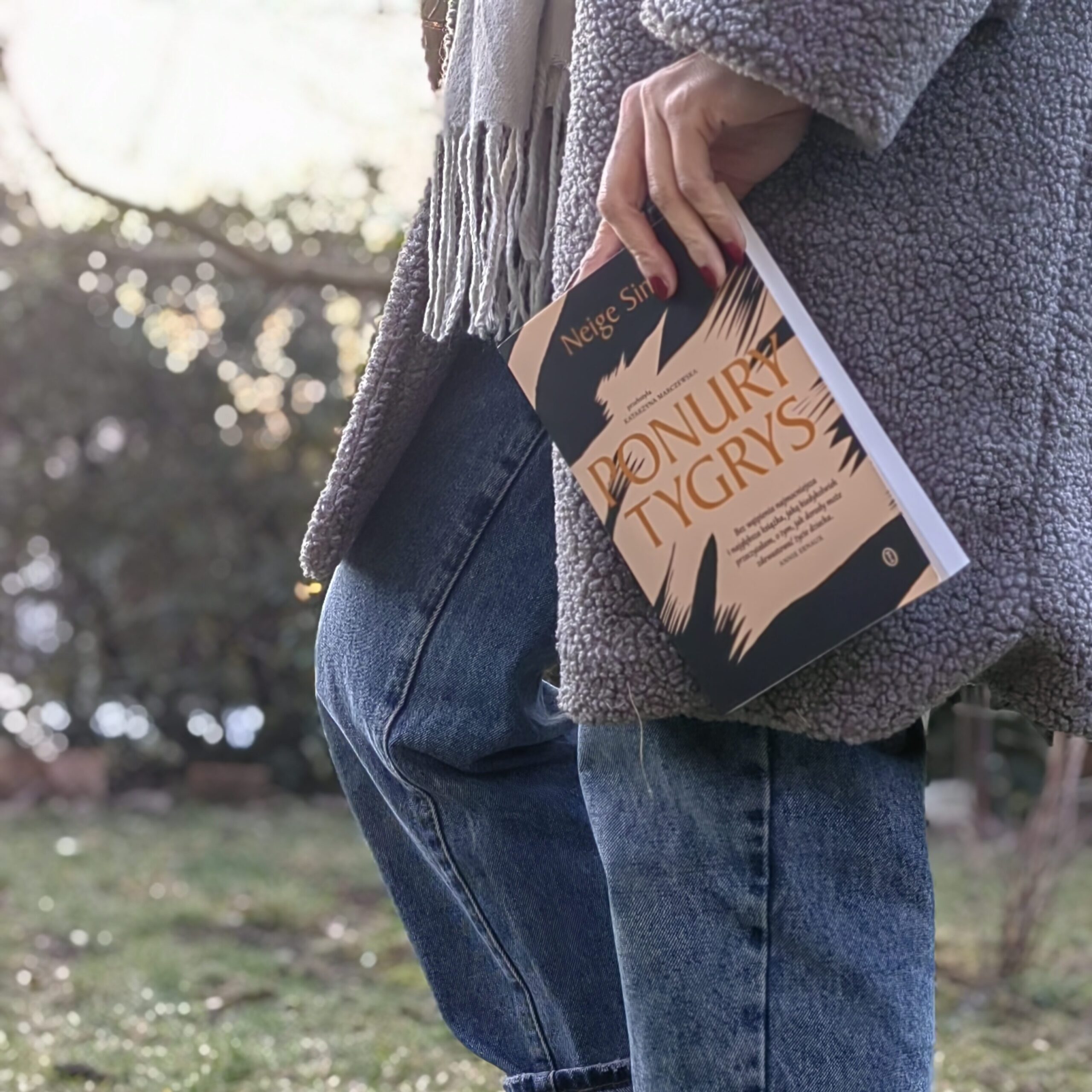 Recenzja: Ponury tygrys - Neige Sinno